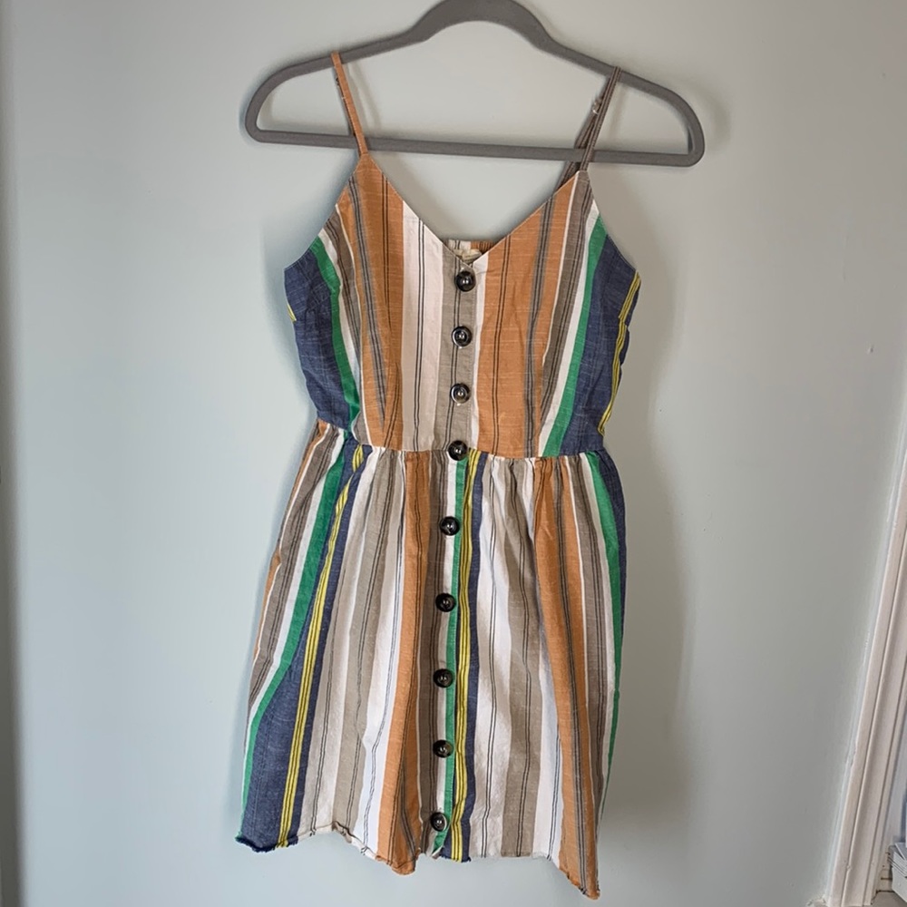 Japna striped dress with pockets and buttons along the middle size medium